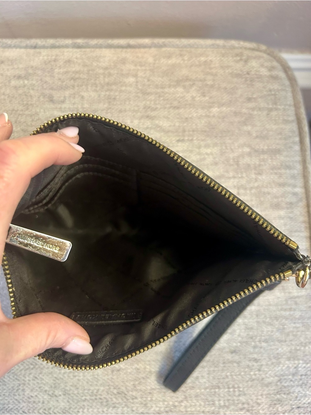 Michael Kors Jet Set Travel Black Wristlet Pouch with Yellow Floral Accents - Picture 9 of 11